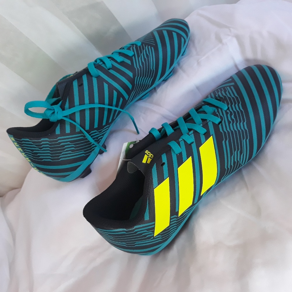 ADIDAS Agion  Nemeziz Soccer Cleats